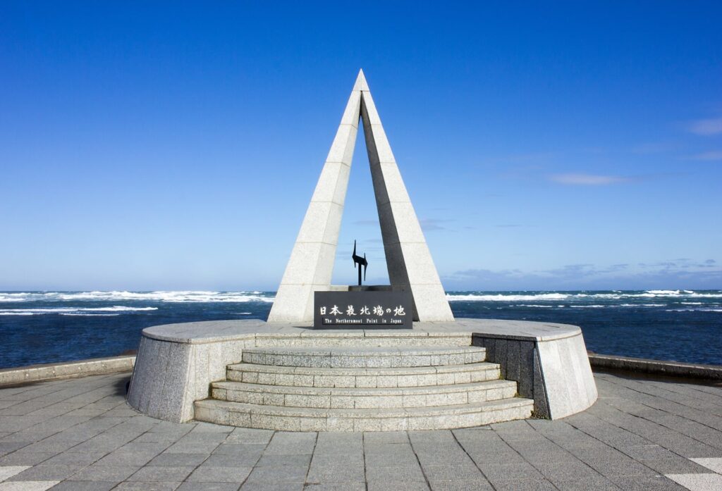 稚内の宗谷岬で日本最北端の地碑