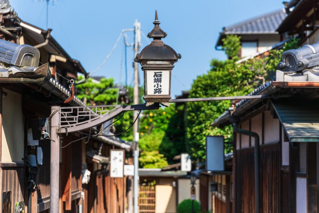  京都祇園の石塀小路