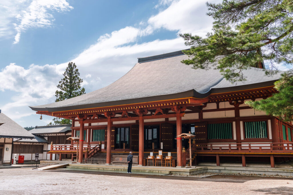 午後: 世界遺産 毛越寺