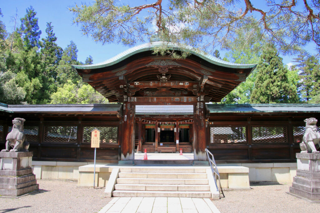 午前: 上杉神社