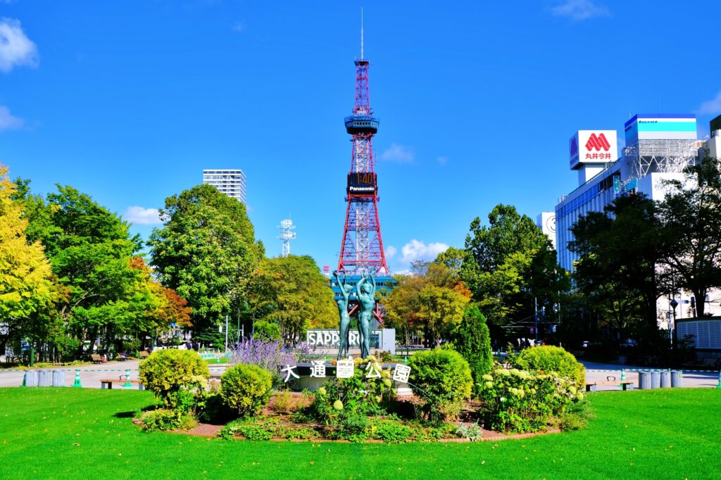 北海道札幌市の大通公園から見えるテレビ塔
