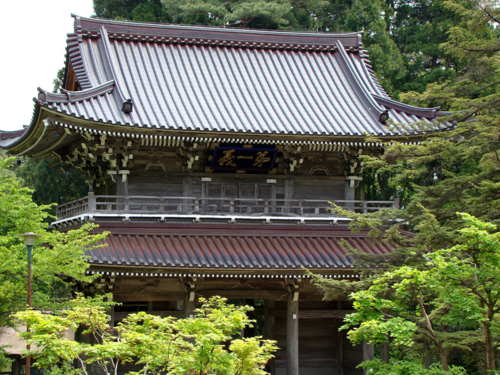 春日山林泉寺