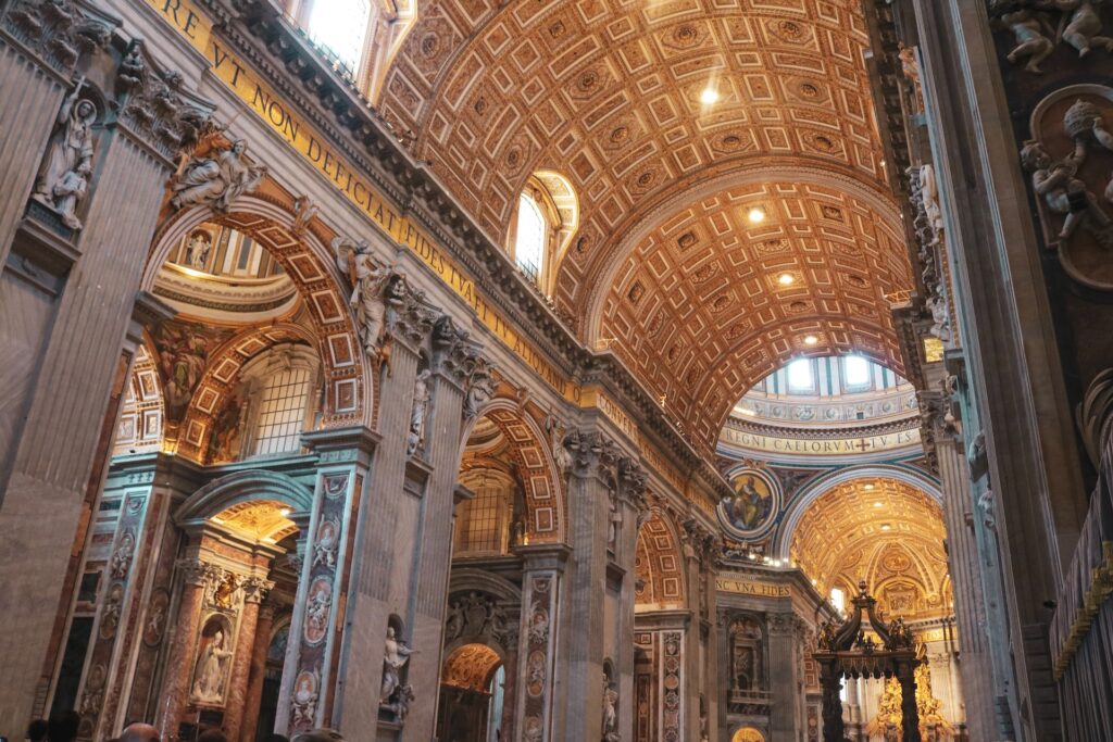 サンピエトロ大聖堂を観光