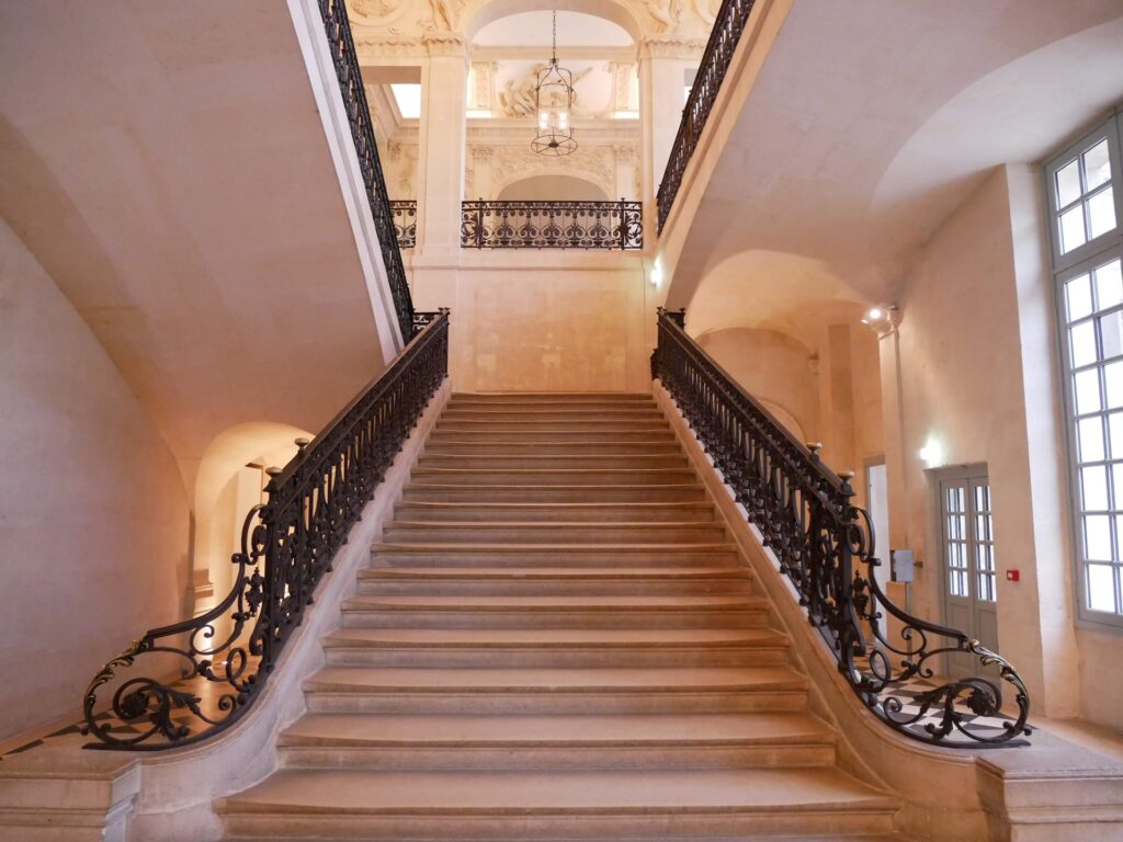 ピカソ美術館の階段