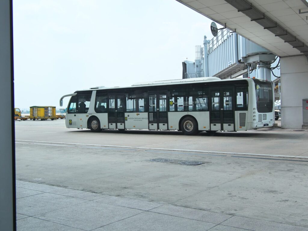 対策KY「経済的で便利な路線バス」
