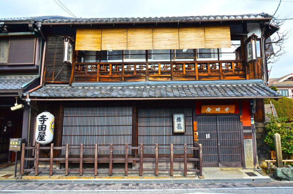 京都観光で訪れたい旅籠･寺田屋