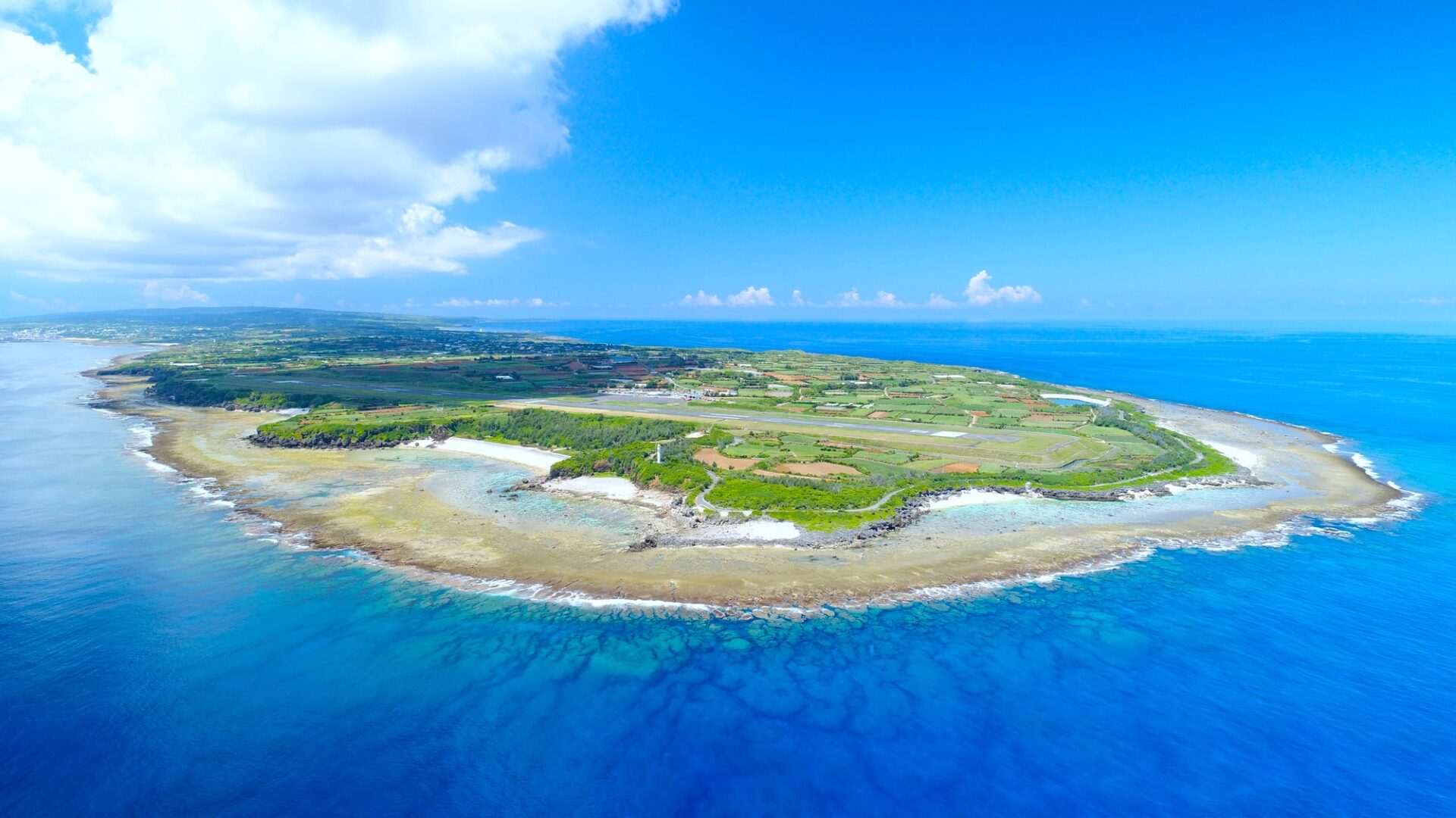沖永良部島の航空写真