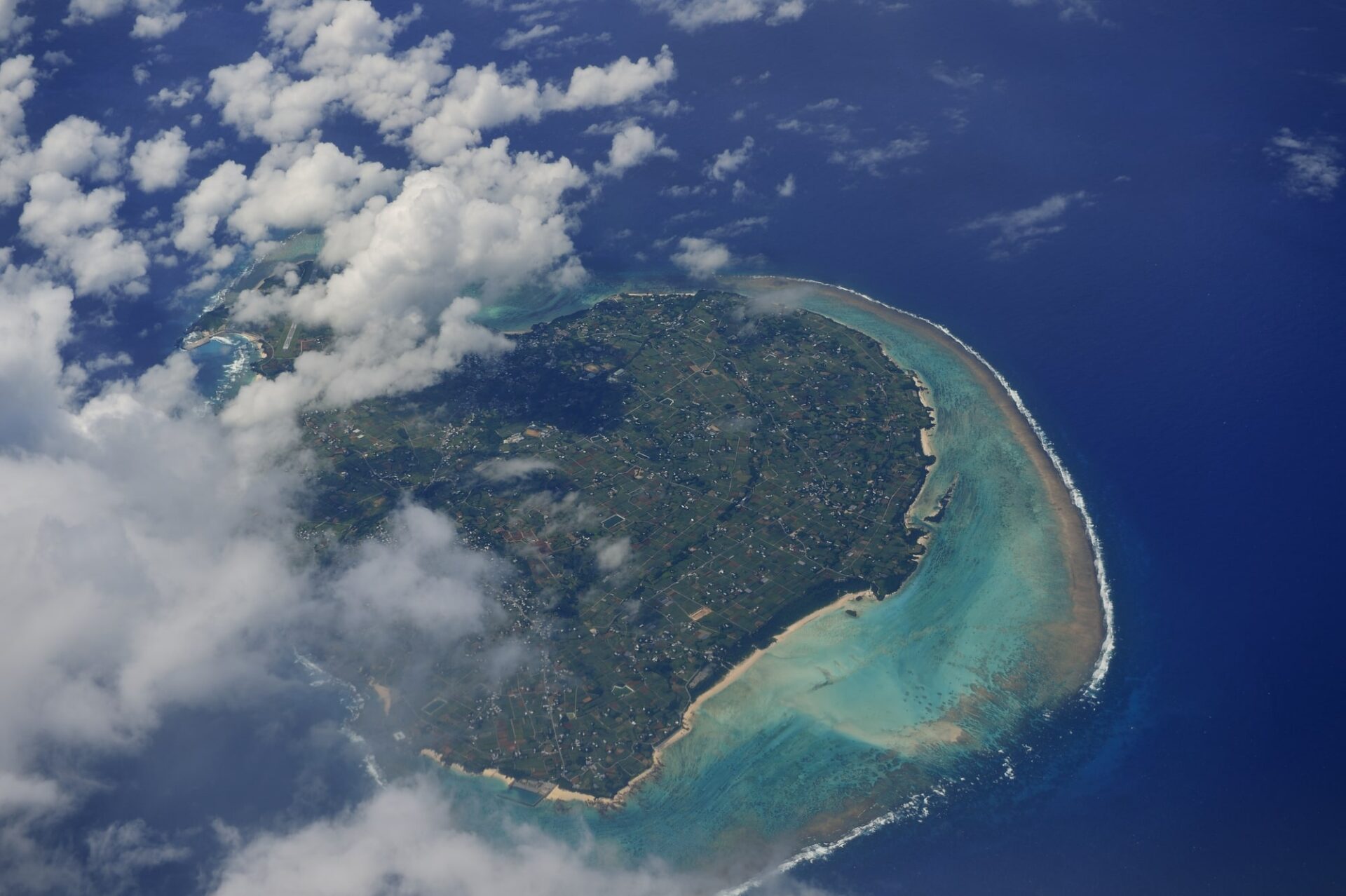 与論島　航空写真