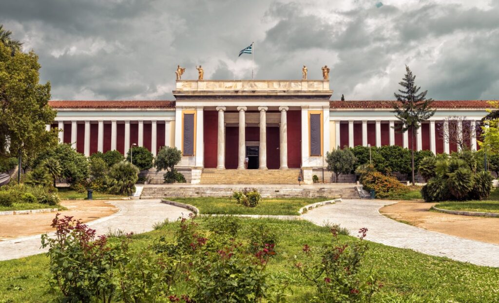 ギリシャ観光で訪れたいアテネ国立博物館