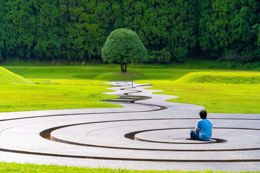 室生山上公園芸術の森　螺旋の水路