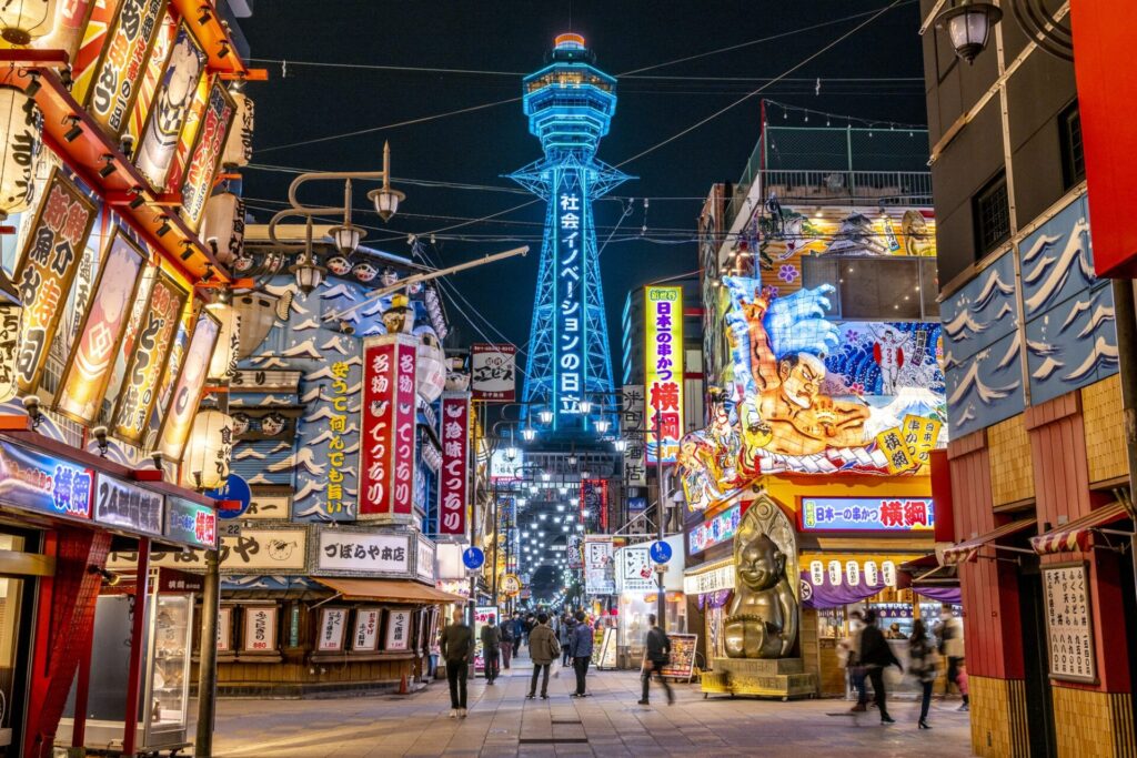 大阪観光で訪れたい新世界の夜景