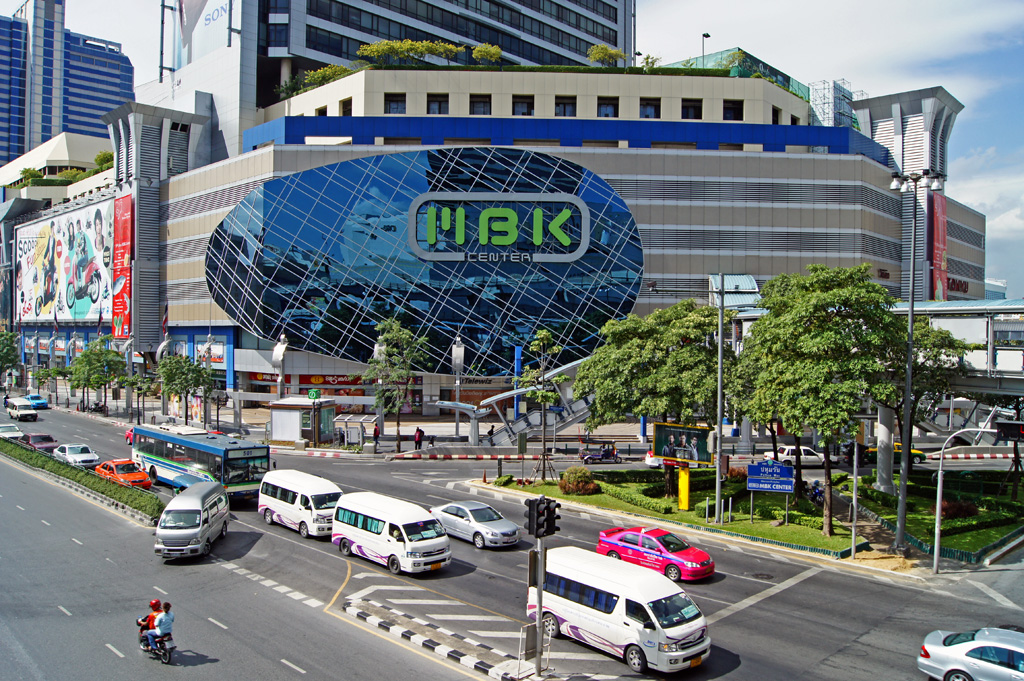 バンコクで観光客にも人気の「MBKセンター」