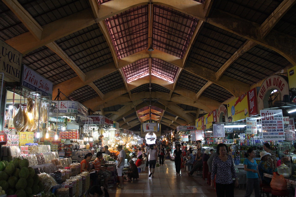 ホーチミン市の中心部に位置する歴史ある市場