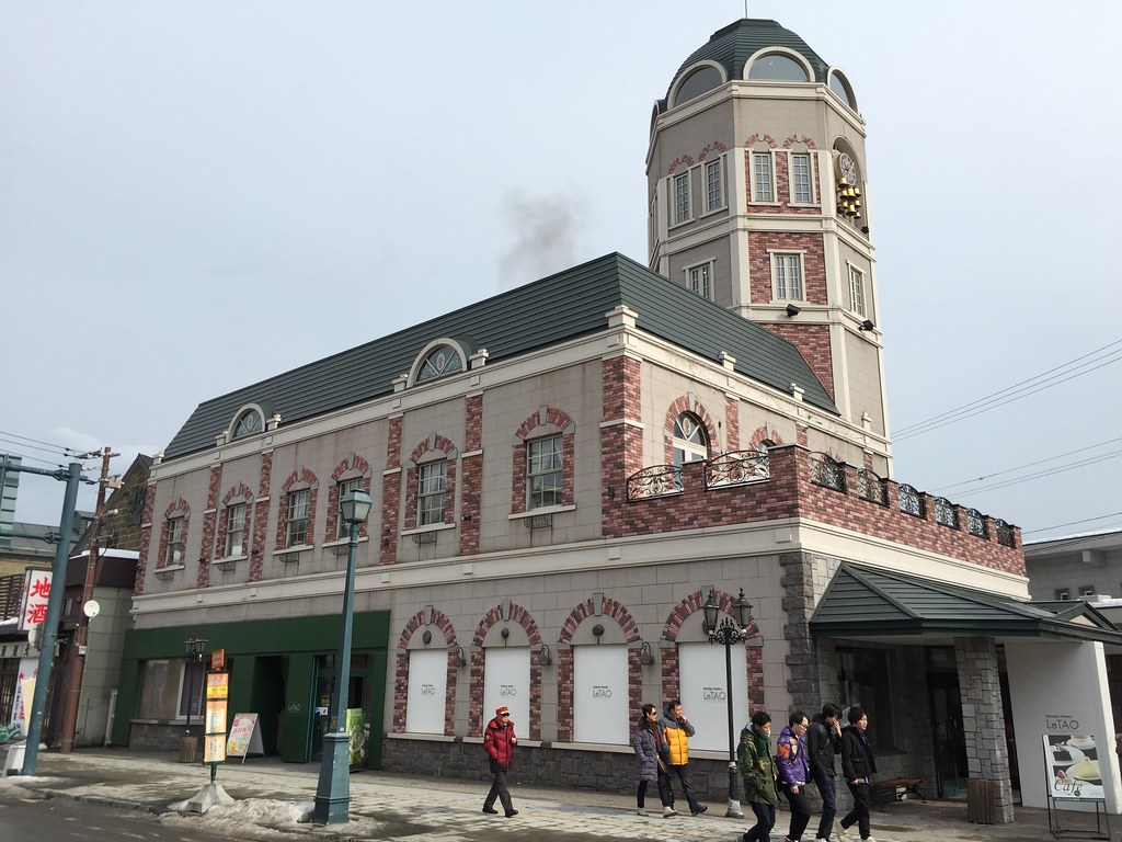 北海道土産で人気のあるルタオの本店