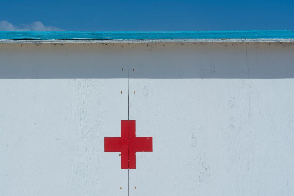医療施設のマークである赤十字