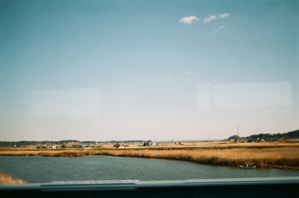 水戸市のきれいな川の風景