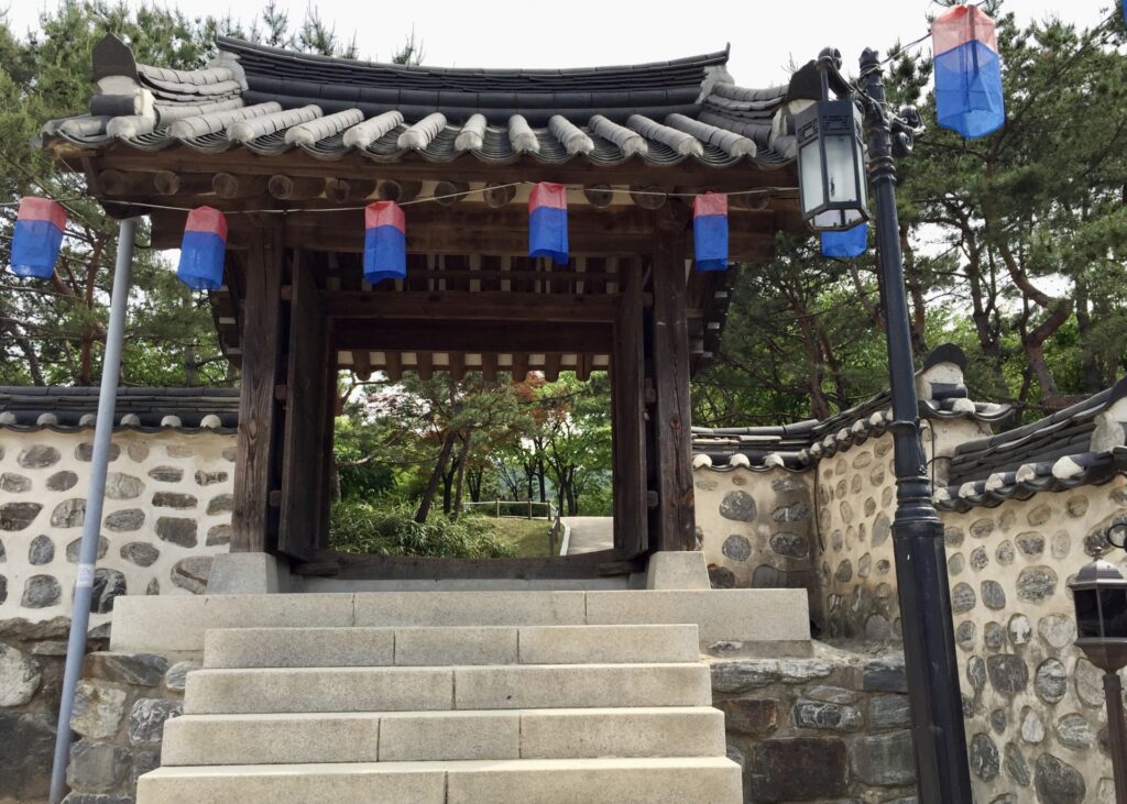ソウル観光であわせていきたい南山韓屋村