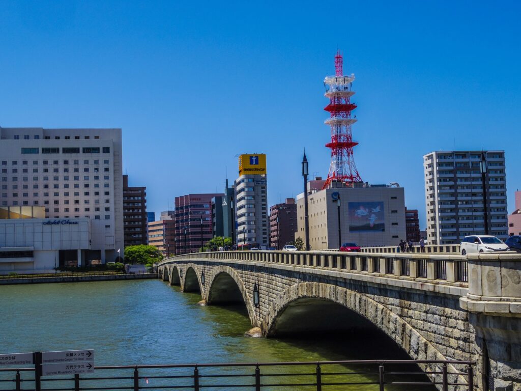 新潟観光で訪れたい萬代橋