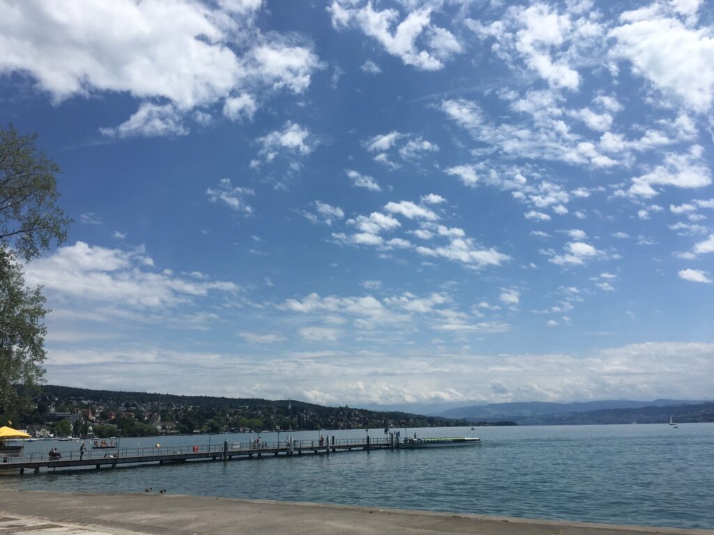 スイス観光でおすすめのチューリッヒ湖