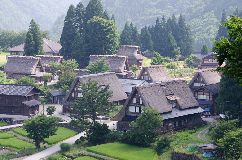 富山で感じる古き良き日本の暮らし 相倉合掌造り集落