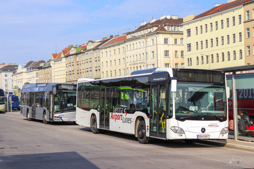 ウィーン国際空港と市内を結ぶバス
