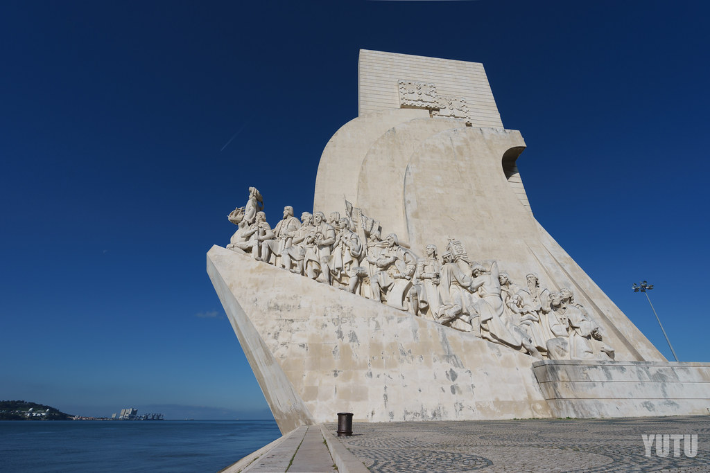リスボンの象徴的なスポットである発見のモニュメント