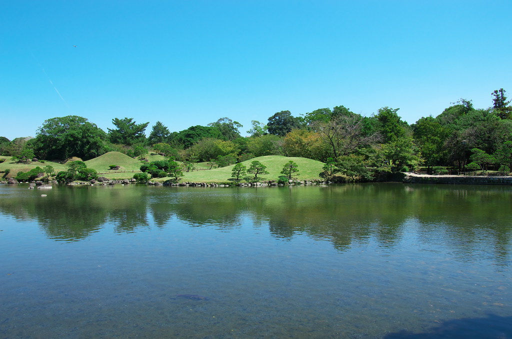 熊本市内にある「水前寺成趣園」