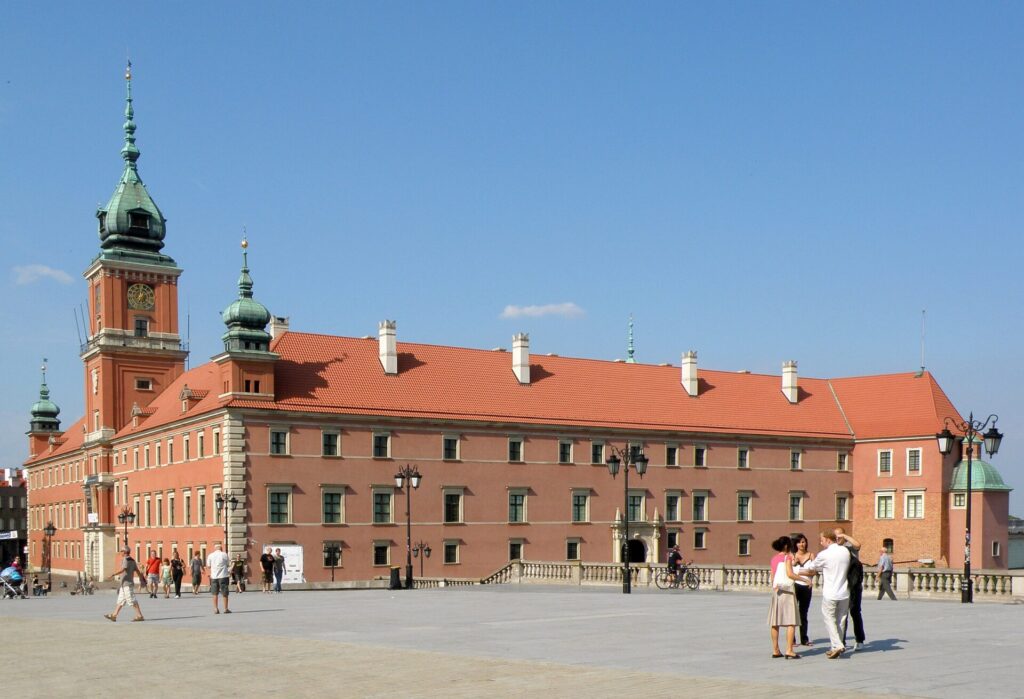 ポーランドの歴史と文化を象徴するワルシャワ王宮