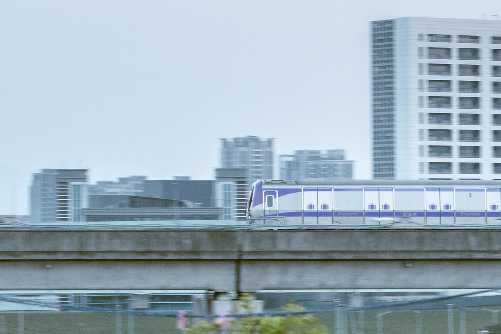 桃園空港MRTの列車の外観