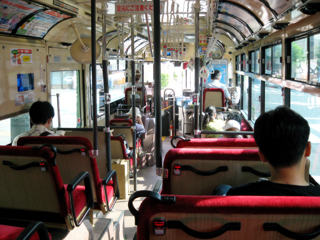 京都駅から清水寺へ、地下鉄とバスで