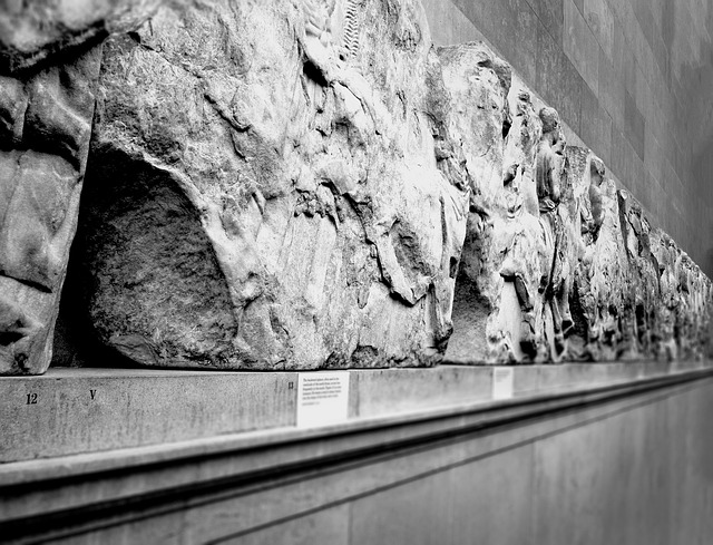 対策KW「パルテノン神殿の彫刻」