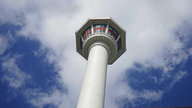 対策KW「晴れた日の釜山タワー」