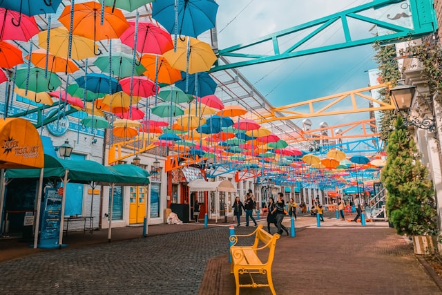 ハウステンボス内の傘アート