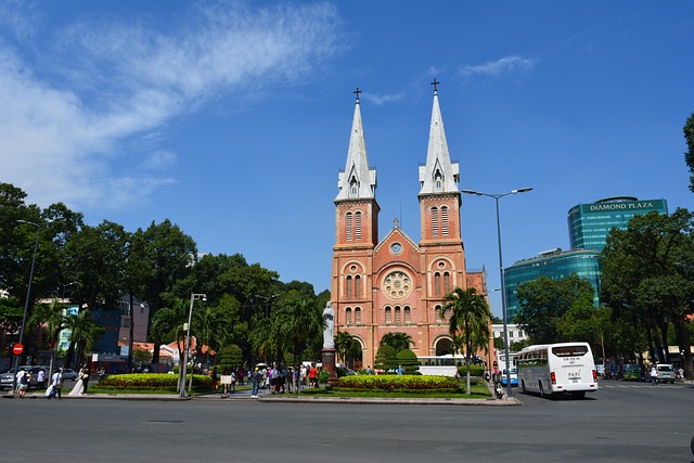 対策KW「ホーチミンのサイゴン大教会」