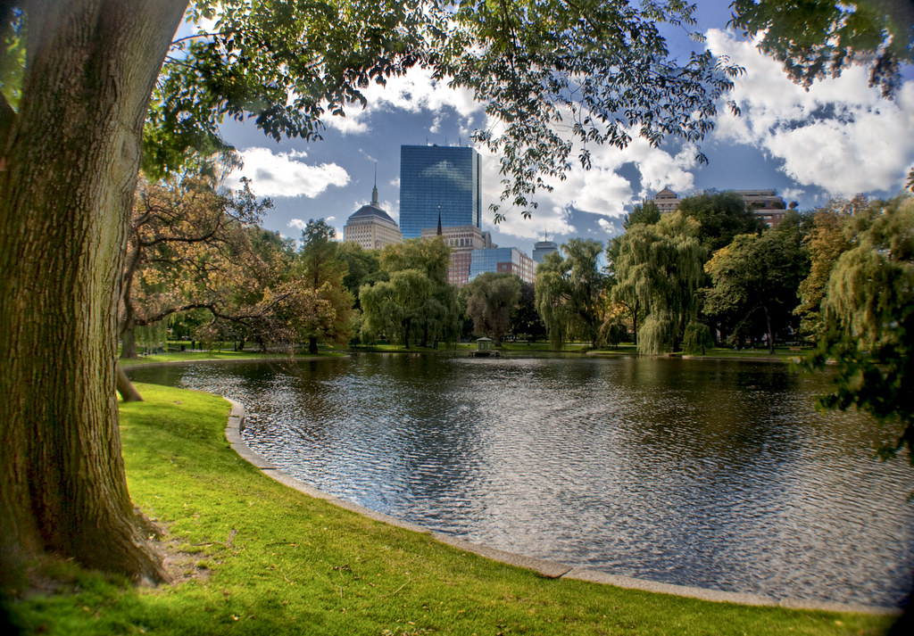 アメリカ最古の公園として知られる「ボストン・コモン」