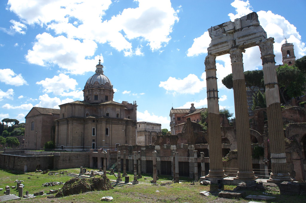 古代ローマの中心地フォロ・ロマーノ