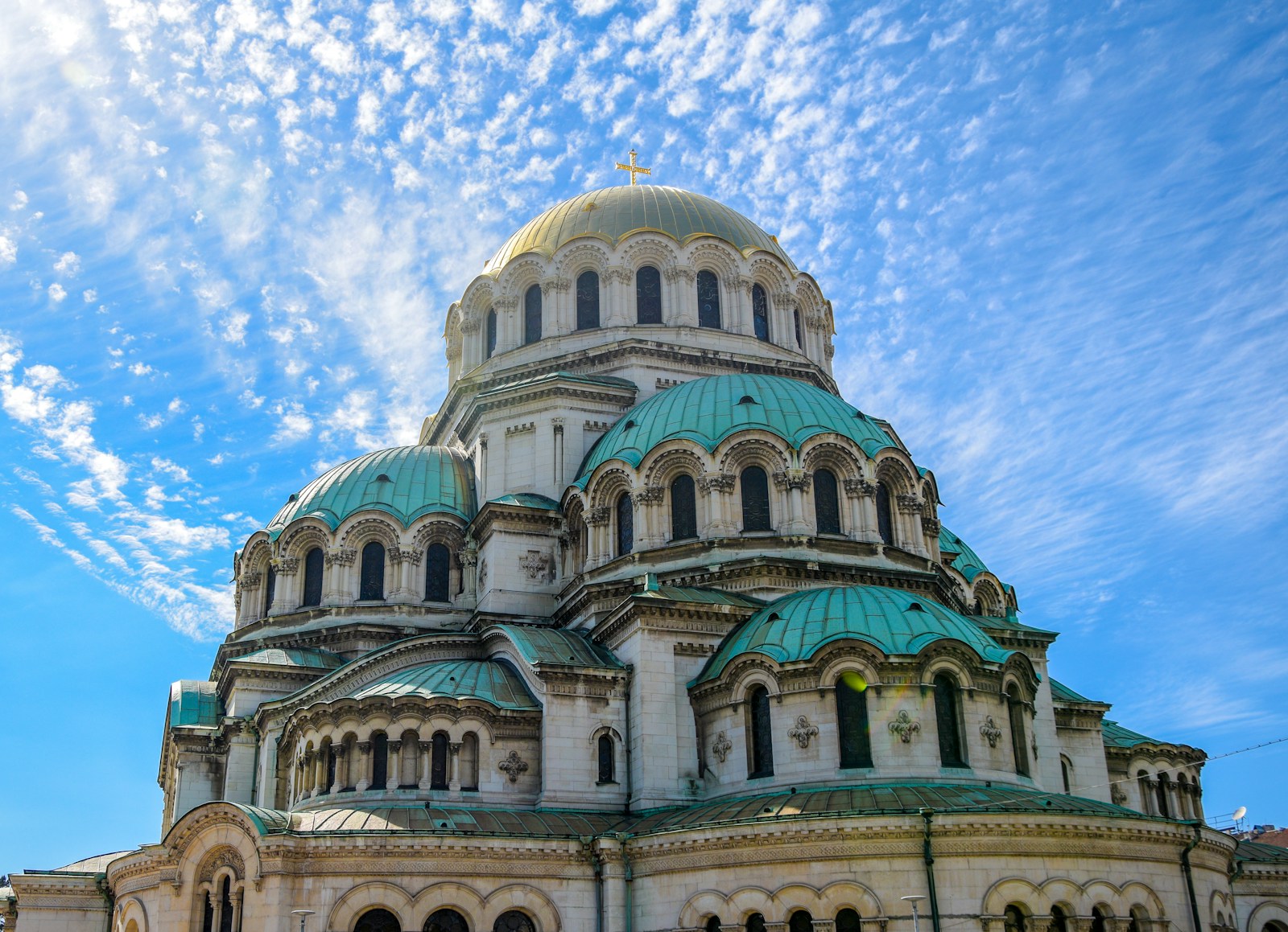 ブルガリアの観光スポットで有名なアレクサンドル・ネフスキー大聖堂