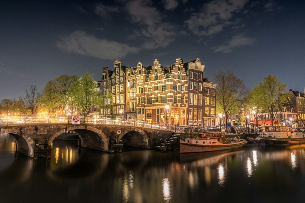 アムステルダムのキレイな夜景
