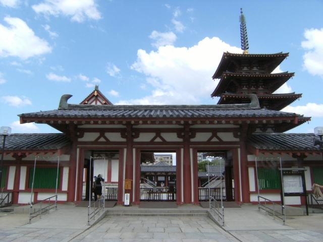 日本最古の宮寺である四天王寺