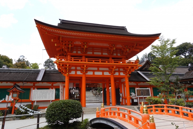 京都でも紅葉が有名な上賀茂神社