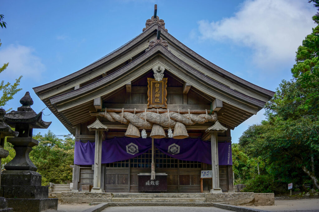 歴史と文化を感じられる白兎神社の本殿