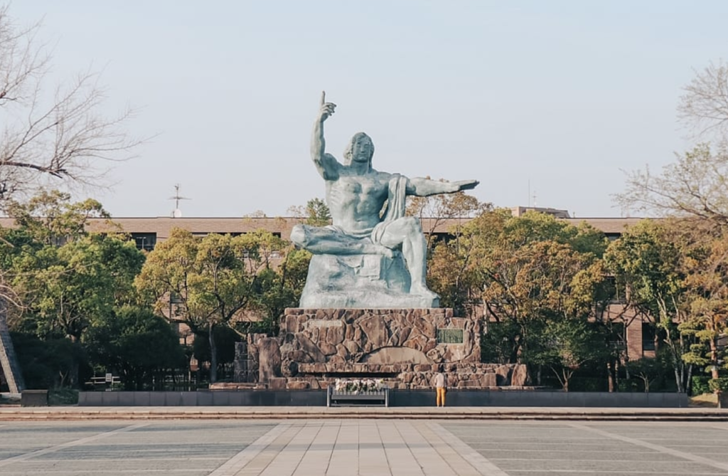 長崎県の平和祈念像