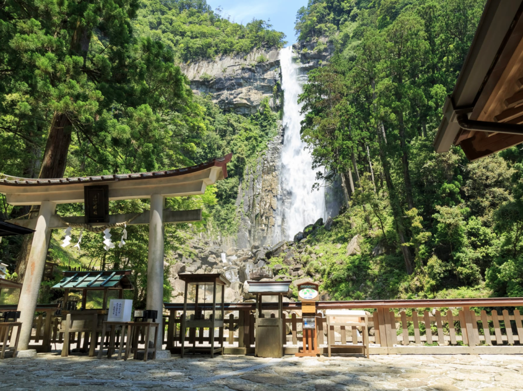 和歌山県の那智勝浦那智山青岸渡寺の那智の滝