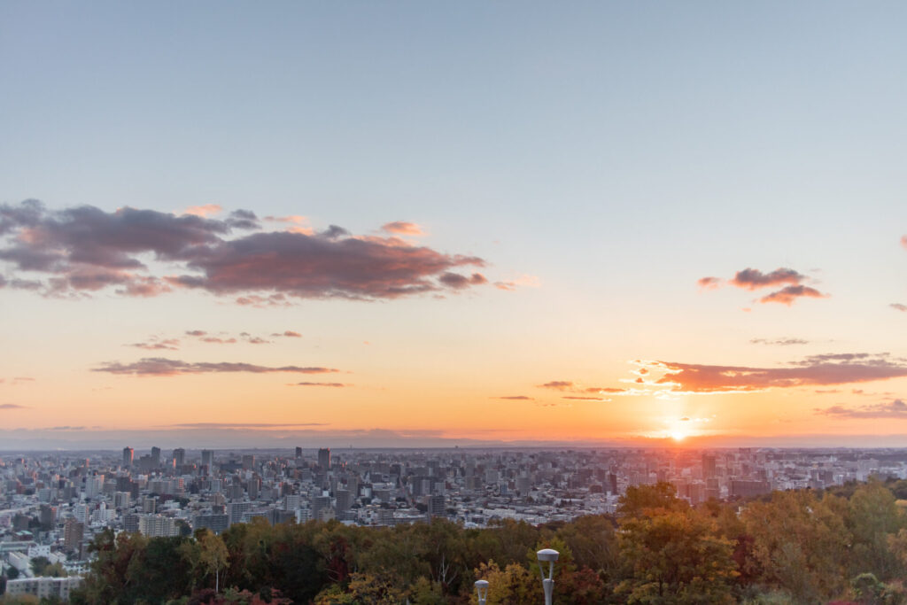 北海道札幌旭山記念公園の展望台からの絶景