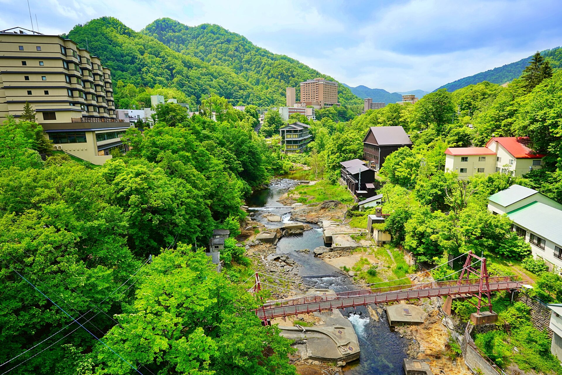 定山渓温泉周辺の地図とアクセス情報