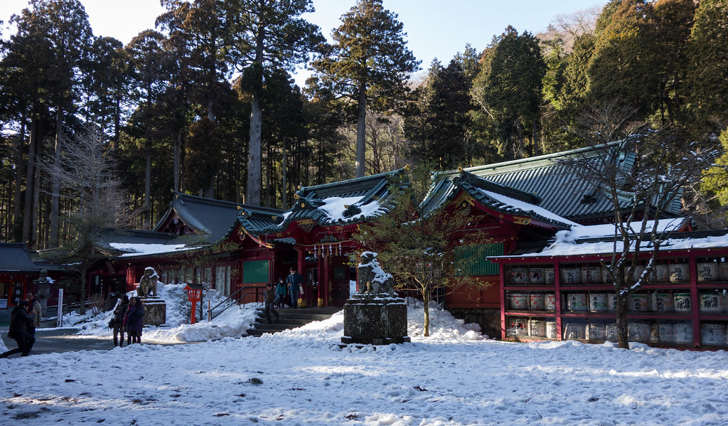 源頼朝や徳川家康など歴史的な人物も参拝した由緒ある神社