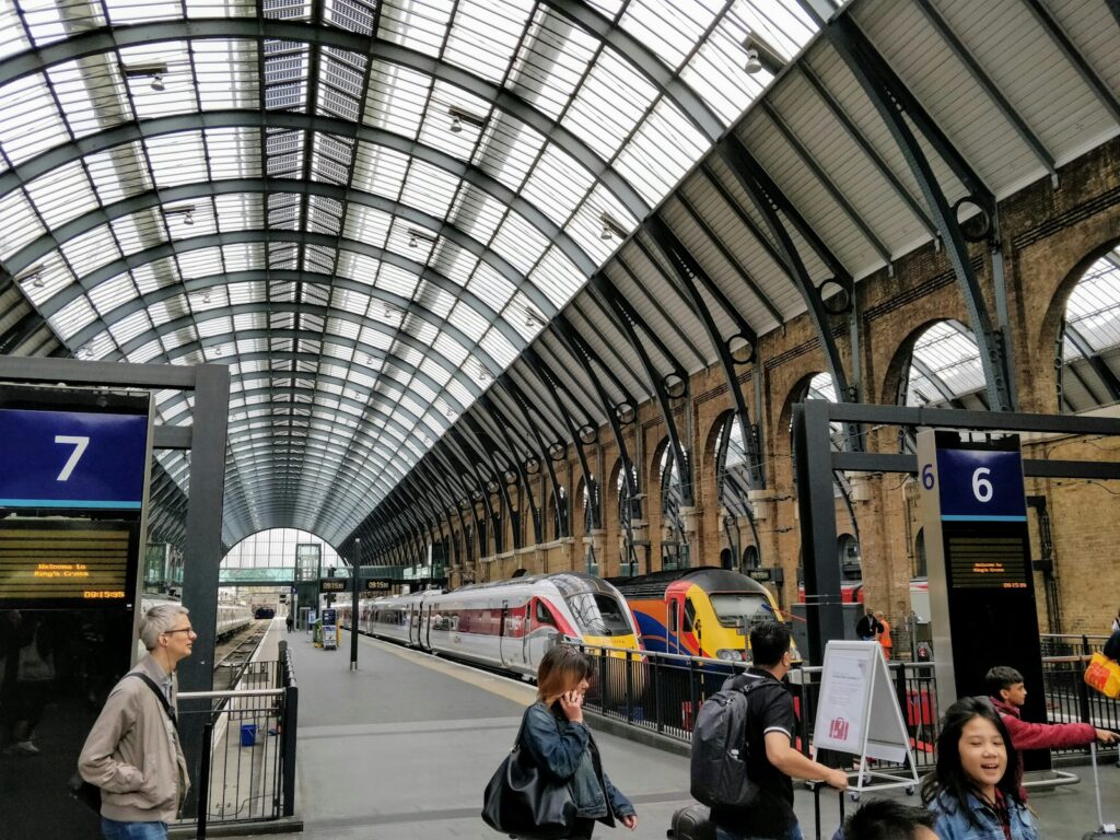 ロンドンの観光名所のひとつキングス・クロス駅