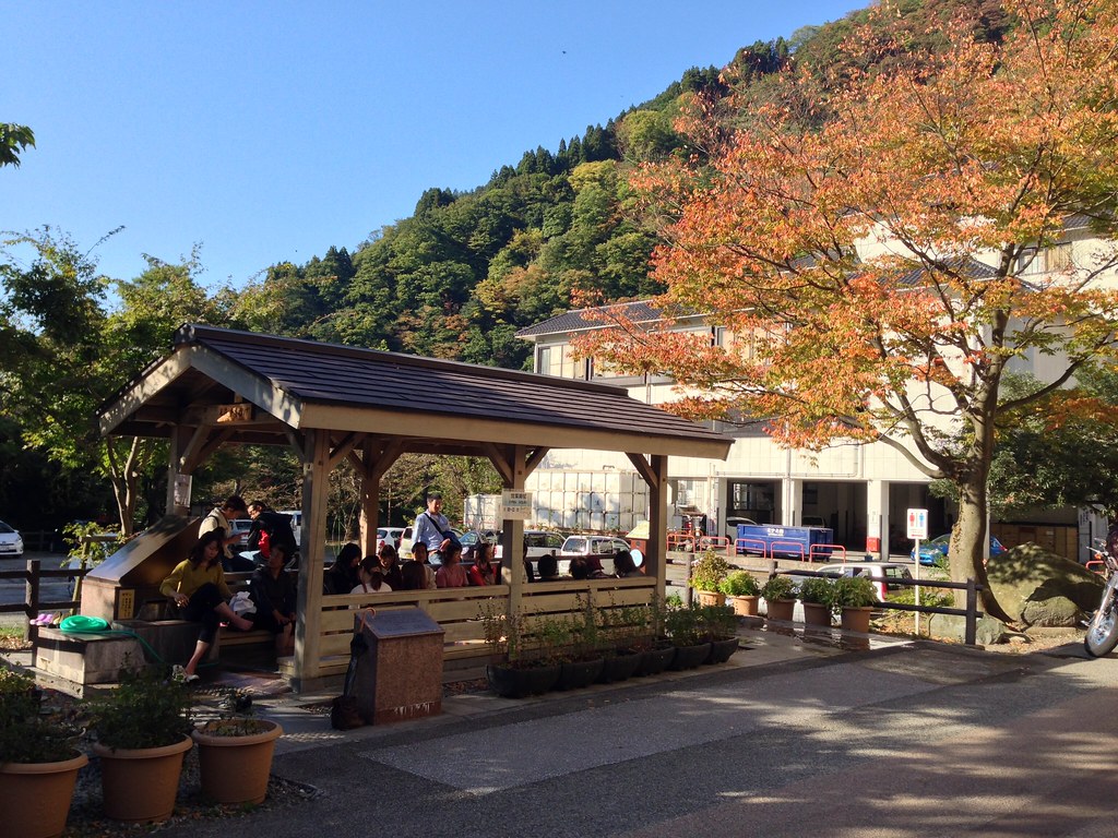 宇奈月温泉の足湯でゆったり