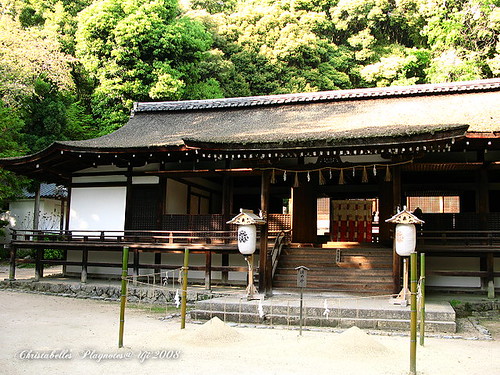 厳かな雰囲気の宇治上神社