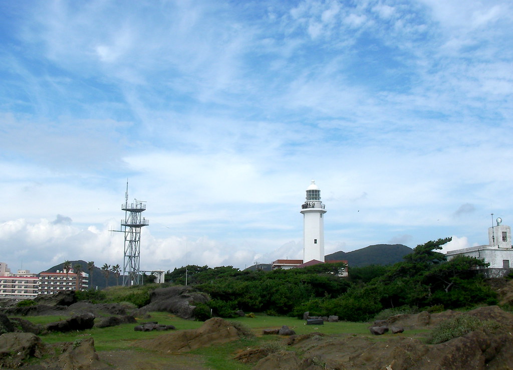 太平洋を一望する灯台が設置された南房総国定公園の野島崎